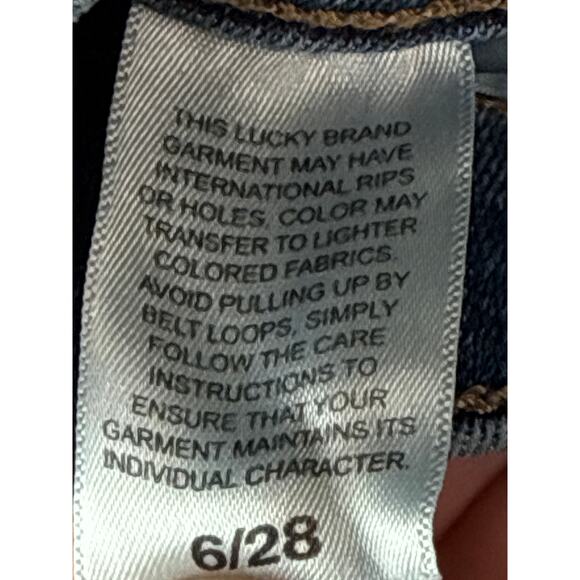 Lucky Brand Jeans Mid Rise Crop Ava Womens 6/28 Distressed Whiskered Denim - Picture 3 of 10